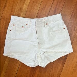 Levi's White Jean Shorts Classic Denim Style
